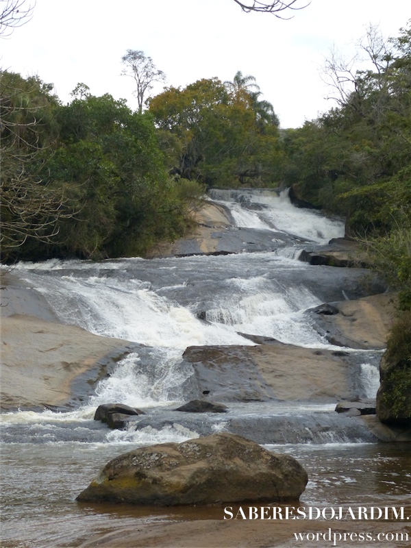 Uma das belas cachoeiras da cidade